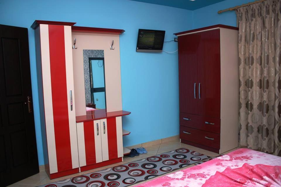 Hotel Buza New Shtoj Eksteriør billede