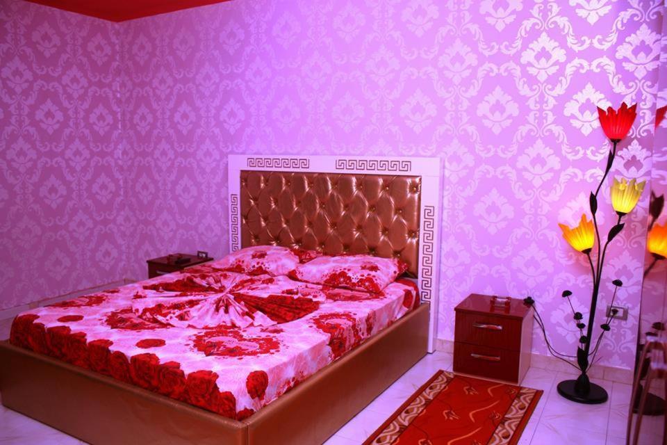 Hotel Buza New Shtoj Eksteriør billede
